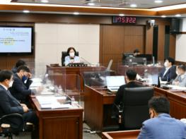 포천시의회, 2021년도 행정사무감사 5일차 실시..민생현안 관련 꼼꼼한 질의 돋보여  기사 이미지