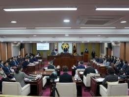 포천시의회, 제189회 제2차 정례회 개회...2026년도 예산안 등 심사 돌입 기사 이미지